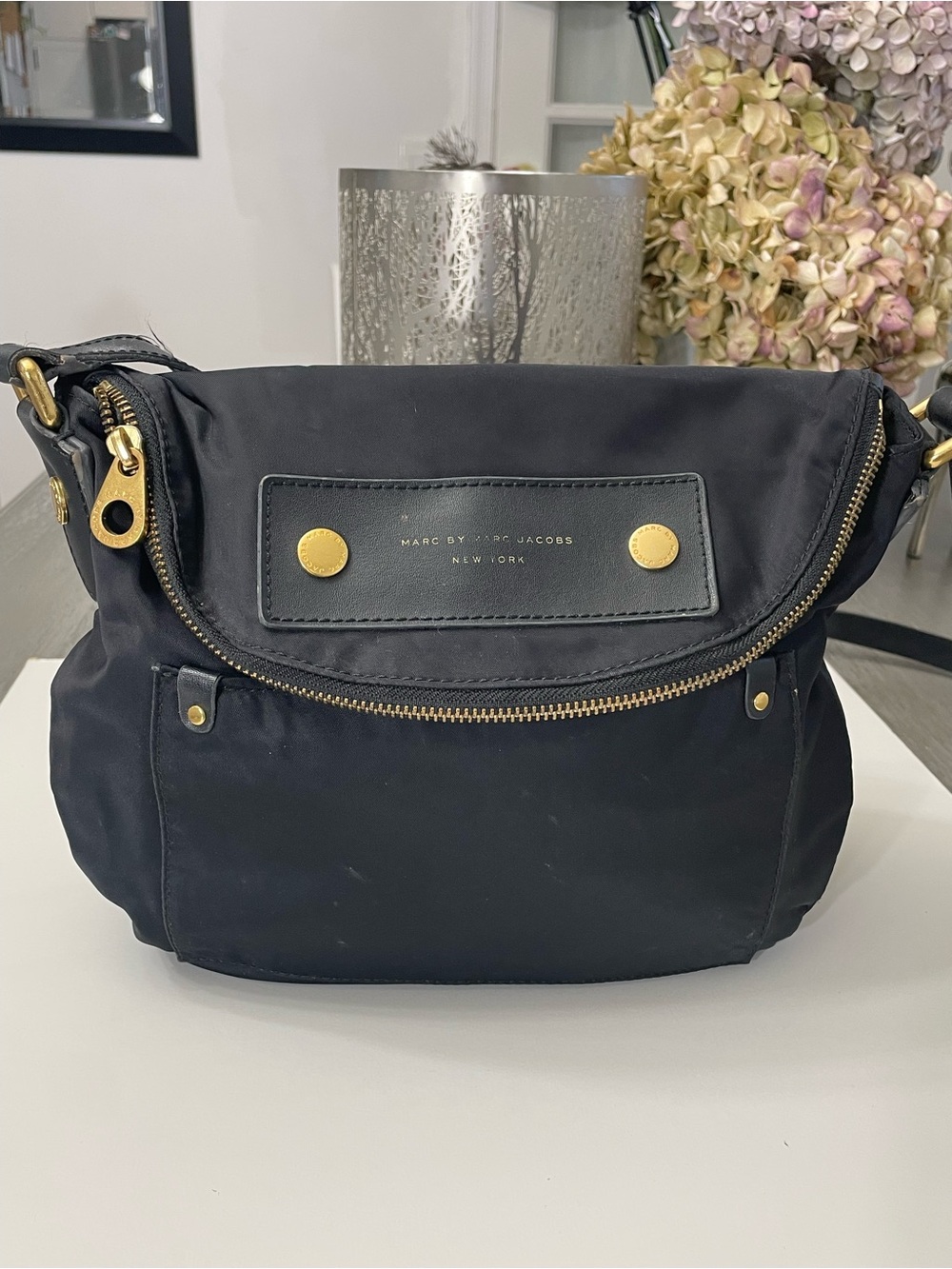 Marc By Marc Jacobs Natasha Black Nylon Crossbody Messenger Bag Gold Hardware